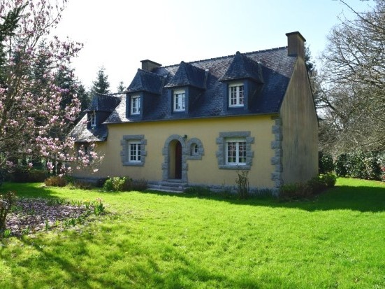 Maison 6 Pièces 29540 Spézet